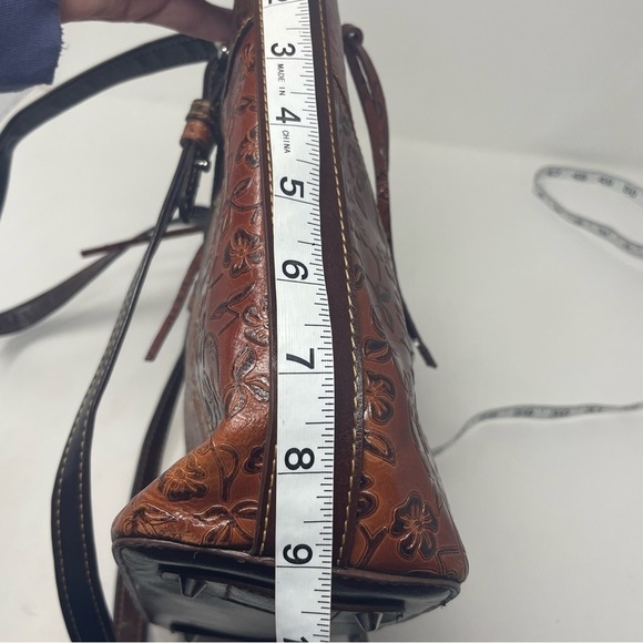 MC Mark Chantal Leather Embossed Shoulder Bag Multicolor - Picture 13 of 16